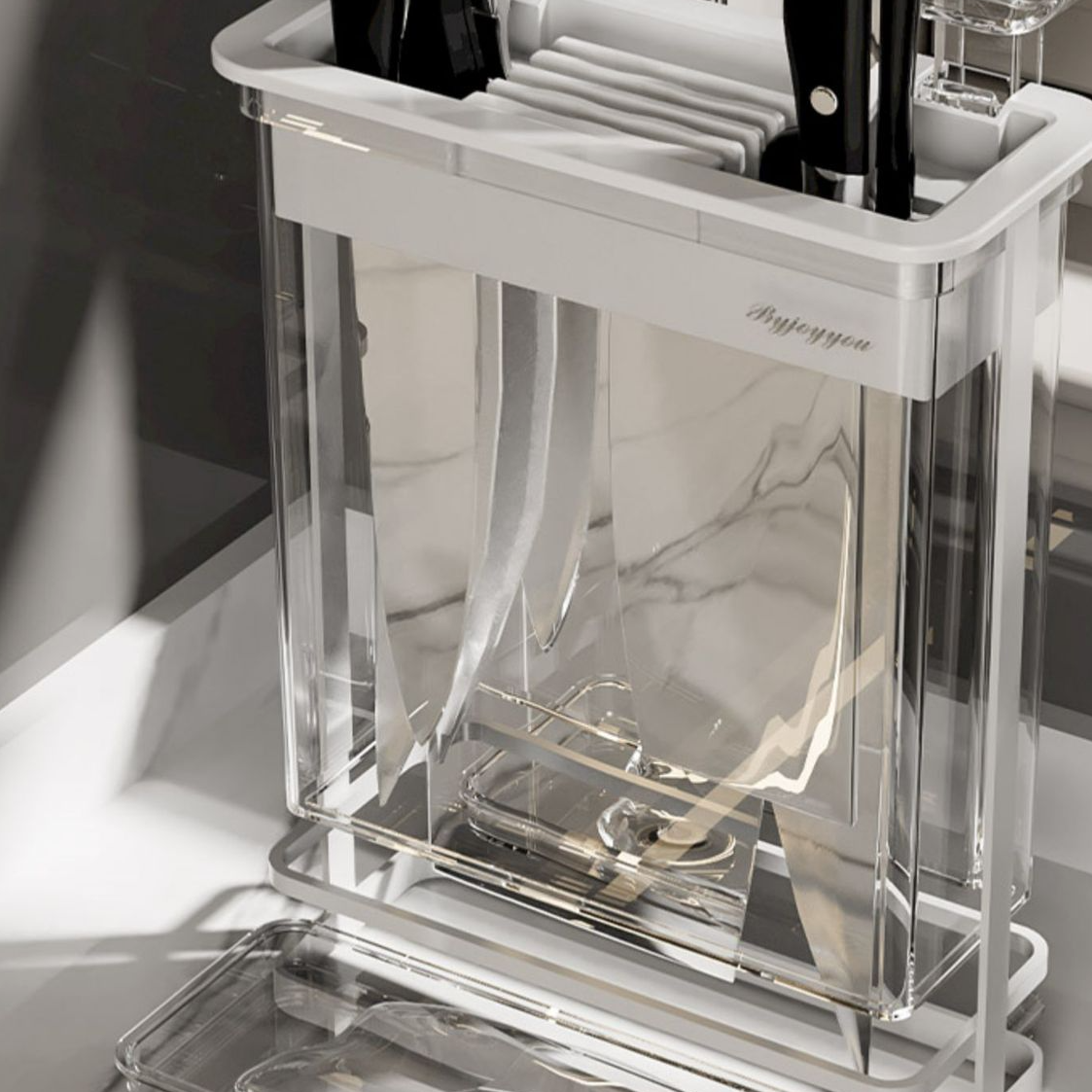 All-in-One Knife and Utensil Holder: Suction Cup with Multi-Slot Design