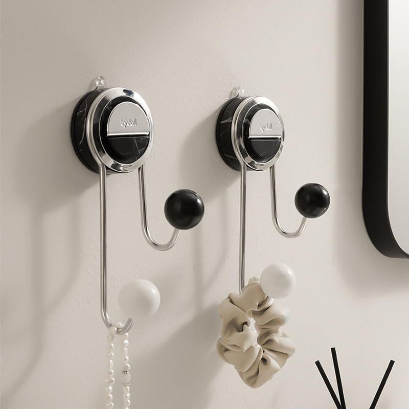 No-Drill Wooden Suction Cup Wall Hook – Strong Load-Bearing