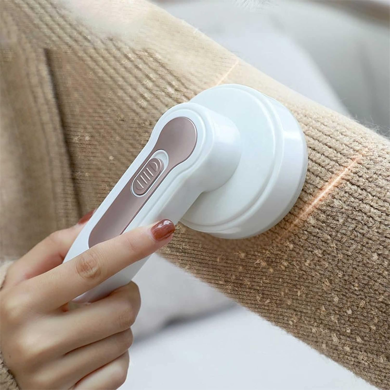 Electric Fabric Shaver – 3-Blade Cutter with Powerful Suction