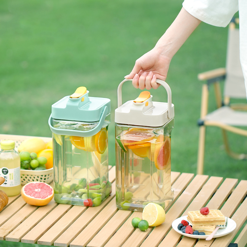 Large-Capacity Cold Water Pitcher - Easy to Clean, Safe Material