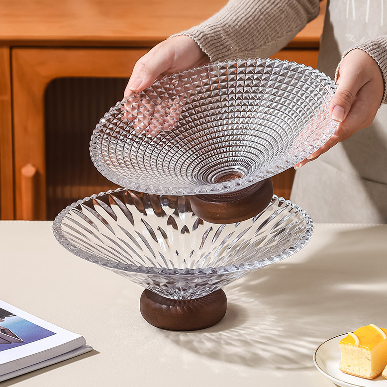 Elegant Crystal Glass Serving Plate with Wooden Base - Wide Opening Design