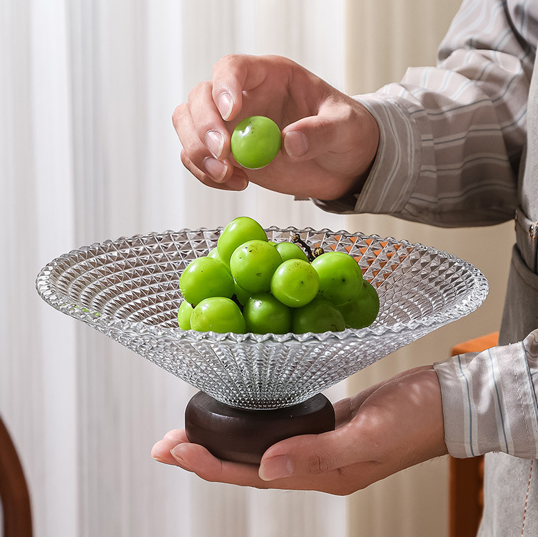 Elegant Crystal Glass Serving Plate with Wooden Base - Wide Opening Design