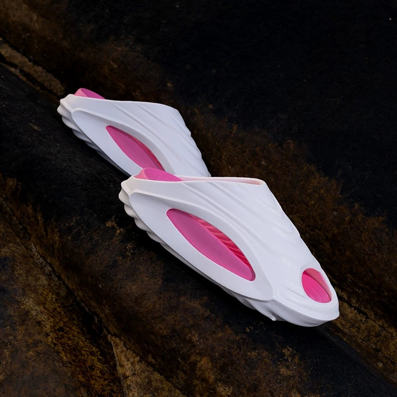 Trendy Sport Slides – Thick Sole, Non-Slip & Ergonomic Design