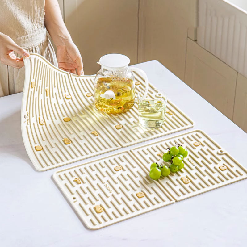 Kitchen Counter Heat-Resistant Draining Mat – Non-Slip & Easy to Clean