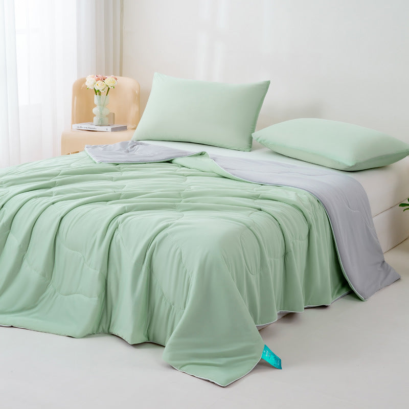 Cool Silk Summer Comforter with Machine Washable Design
