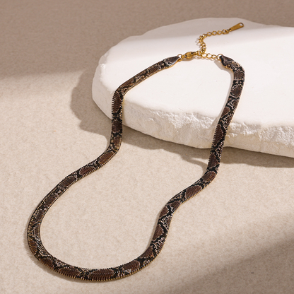 Serpelle™ Vintage Gold-Tone Snake Chain Necklace – Sleek Flat Choker Design