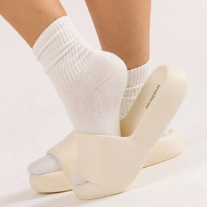 MochaCloud · Ultra-Soft Silent Memory Recovery Slippers