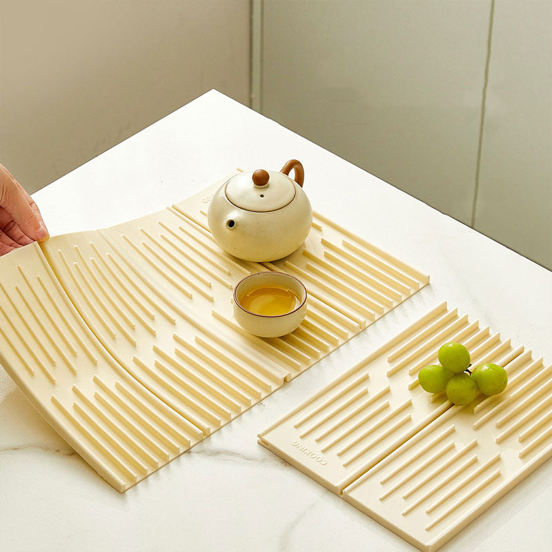 Tri-Fold Sloped Drain & Heat Insulation Mat – Space-Saving & Practical