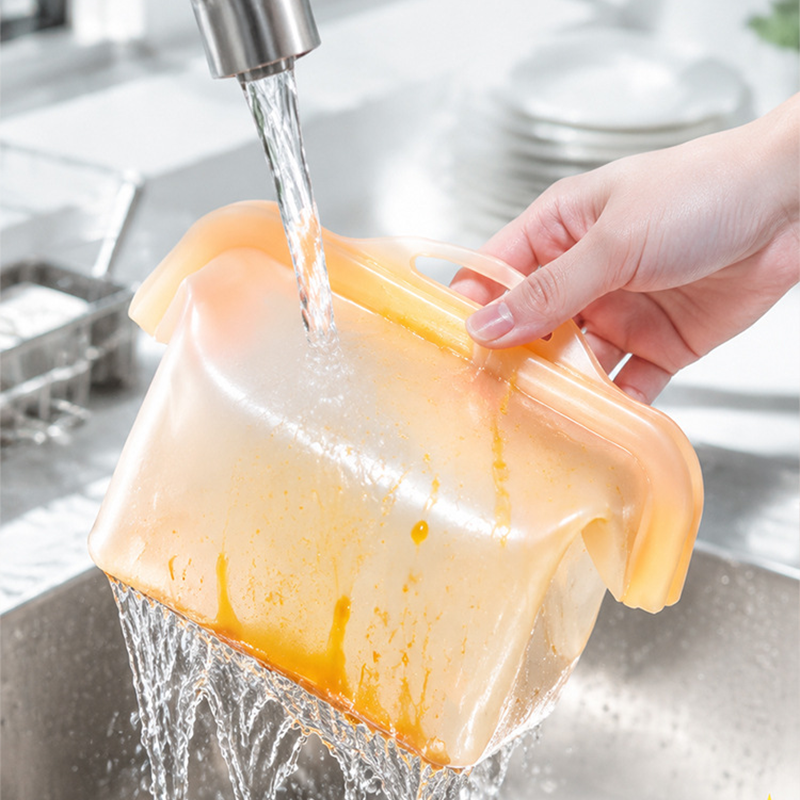 FreshFlex™ Reusable Silicone Food Storage Bag – Stand-Up Design & Wide Opening