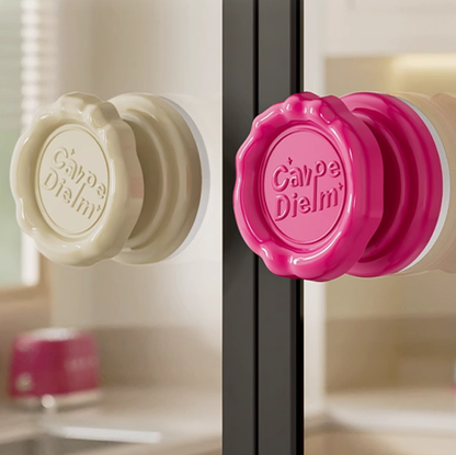 HookMate Creative Suction Cup Hook with Handle – Strong Load-Bearing