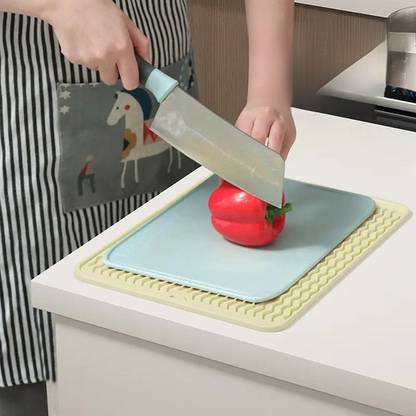 Waterproof, Non-Slip, and Heat-Resistant Silicone Drain Mat